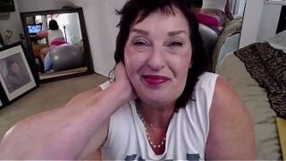 Dawnskye1962 – opdatering #199 – 696b Sikke en smuk tøsedreng du er. Se på dig i mit tøj – 17. januar 2026