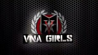 Varm, barmfager brunette Alycia Starr og Rome Major i sensuel hoteltur!